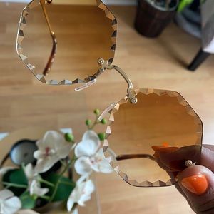 (Chloe)Scalloped Octagonal Gold Rimless Glasses